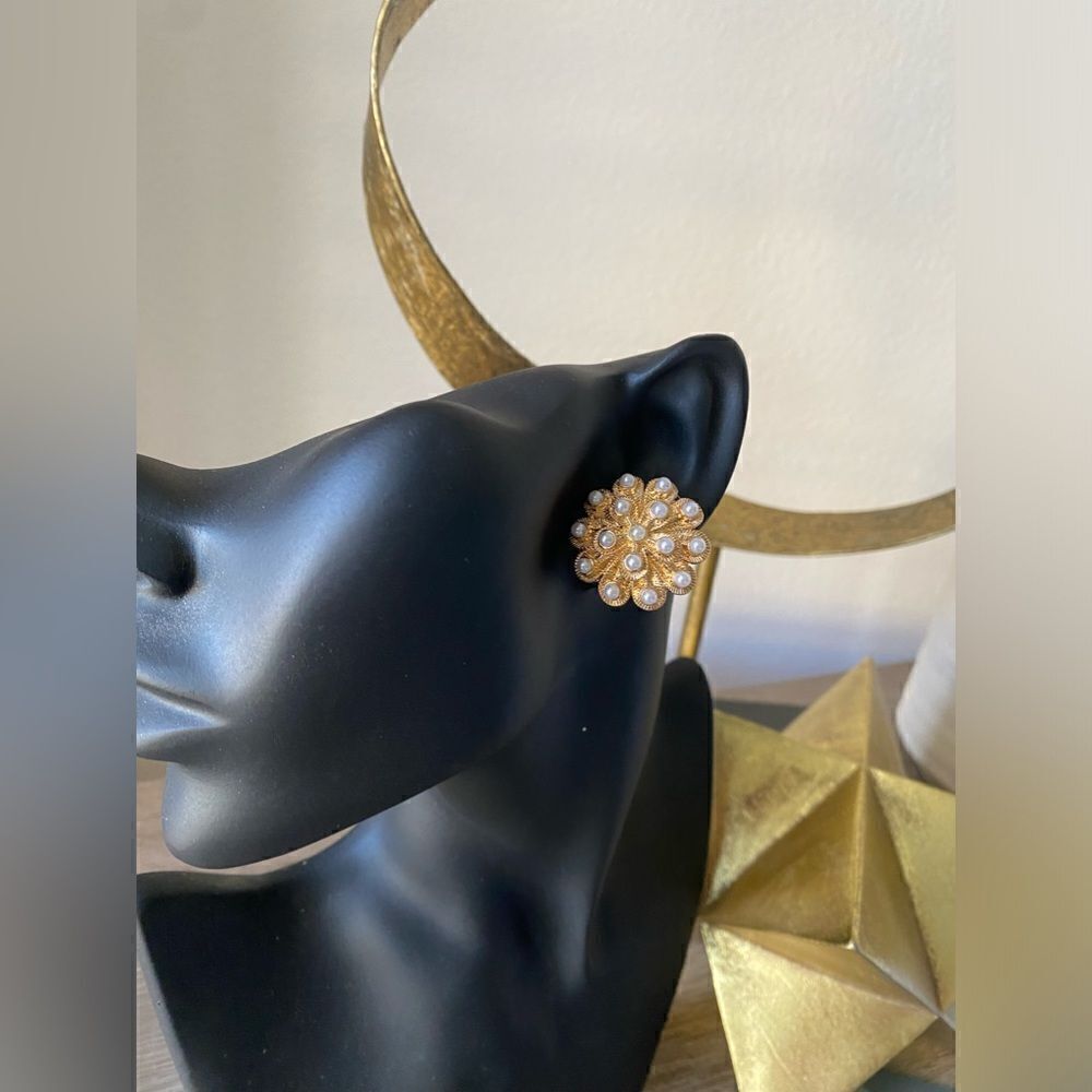 Vintage style stud earrings M182